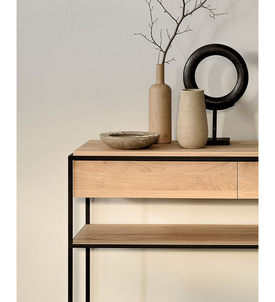 Monolit Console -