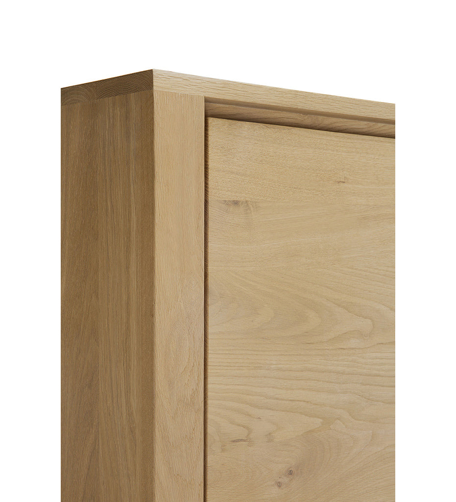 Oak Shadow Dresser - 3 Doors - 2 Drawers