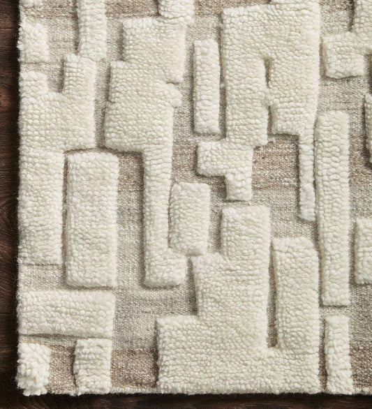 Bennett BE-05 Ivory / Taupe Rug close up